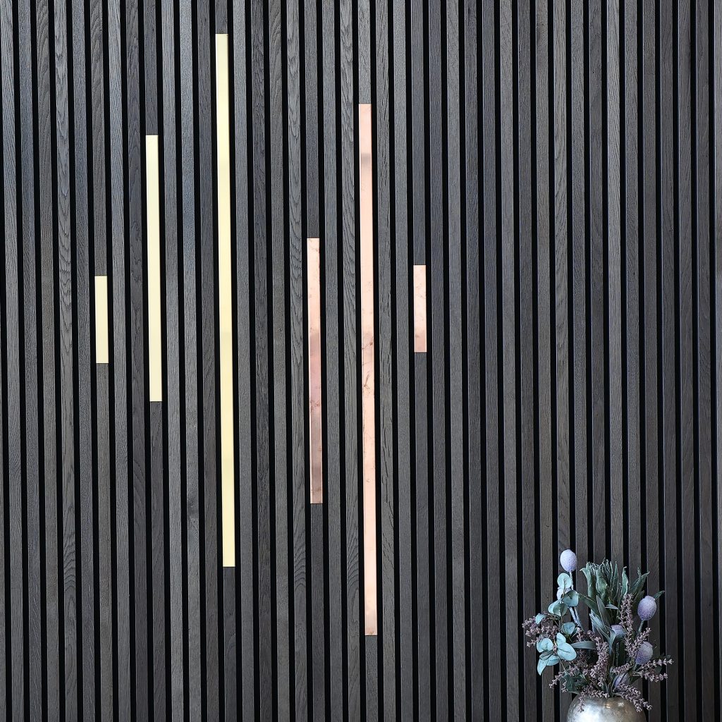 Image 3 of 5 in Covers gallery