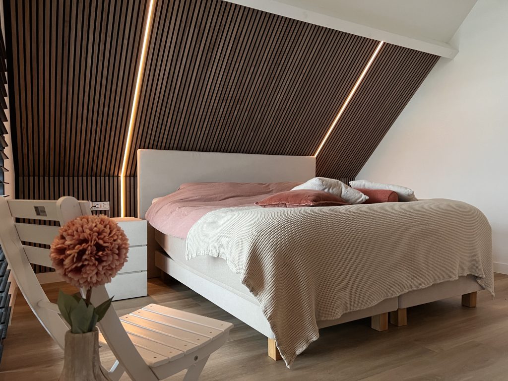 Image 4 of 9 in Akupanel | 300 gallery