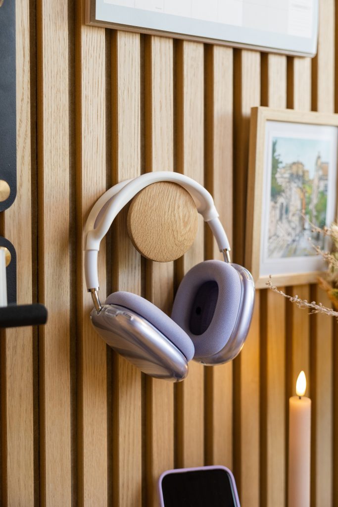 Image 4 of 7 in Create | Hangers gallery