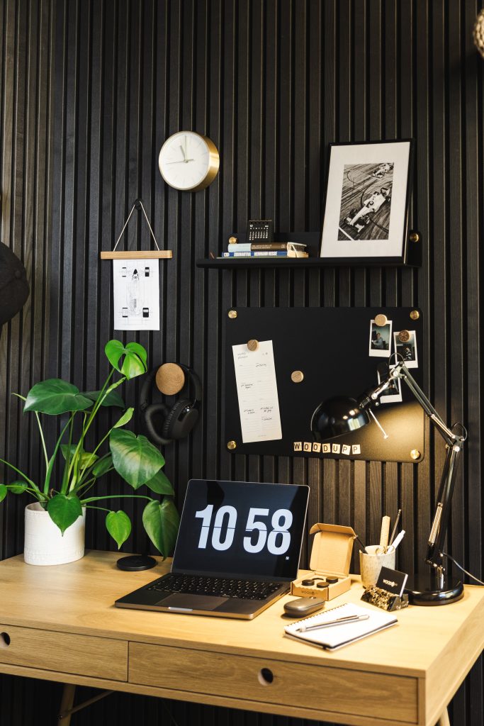 Image 5 of 8 in Magnetic Board gallery