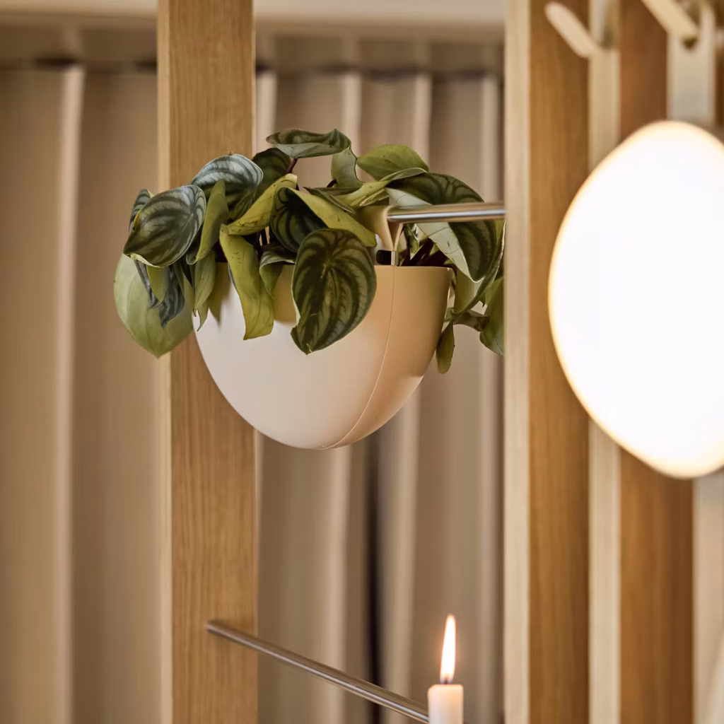 Image 1 of 11 in EMBRACE | Gro Soft Pocket (4l) gallery