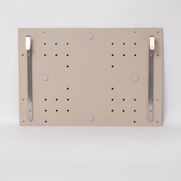 EMBRACE | Nell TV-Mount