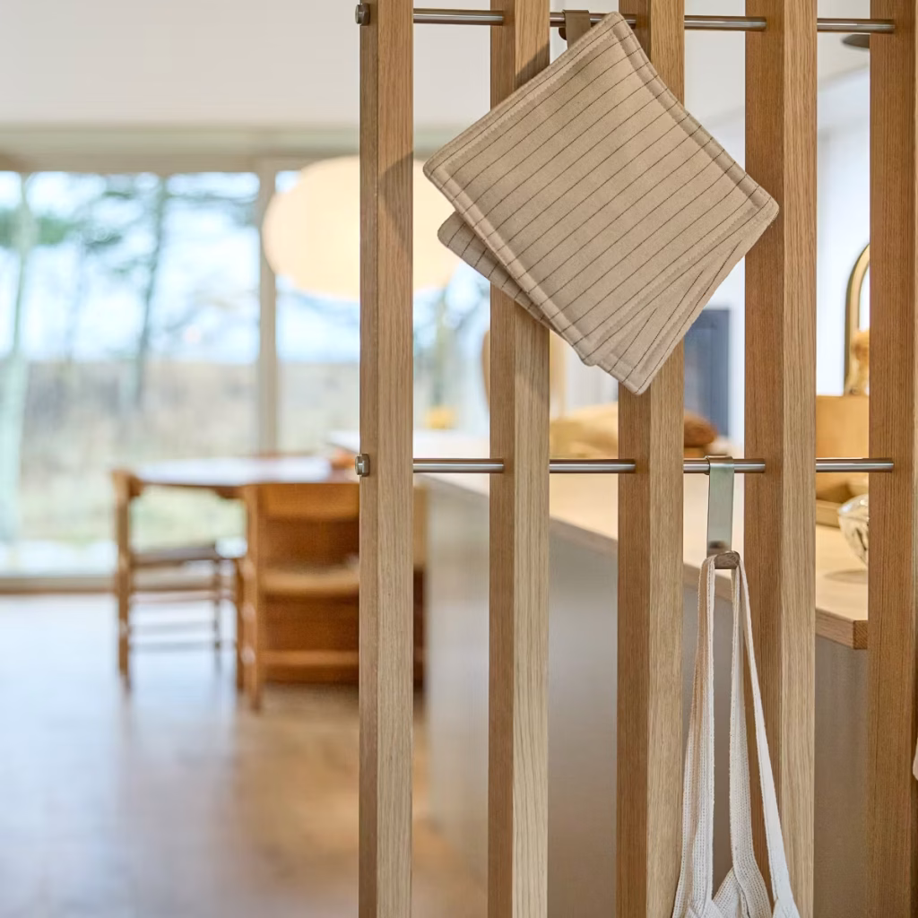 Image 9 of 9 in EMBRACE | S-hook (2 pcs) gallery